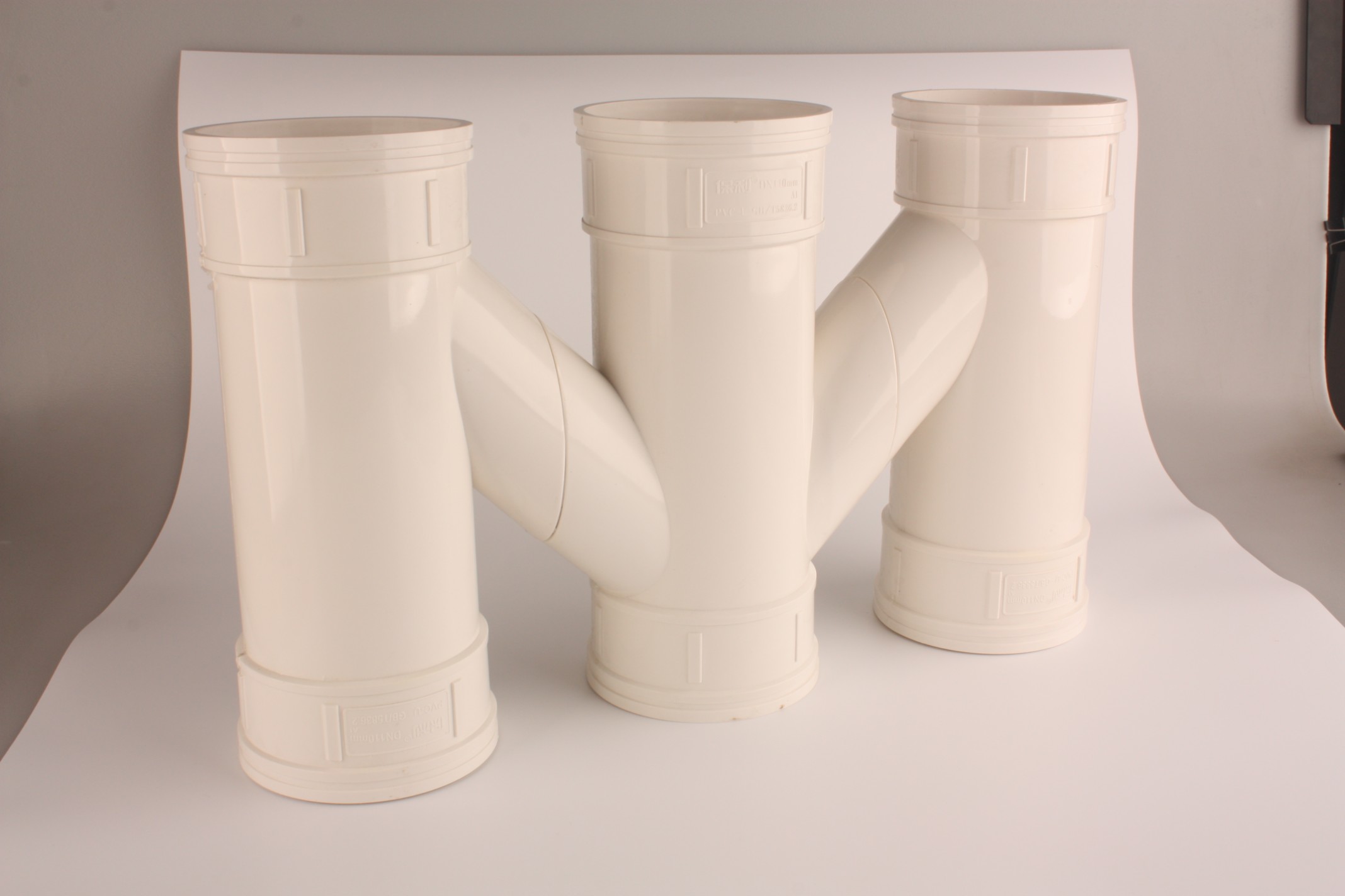 Polygon PVC H pipe fitting